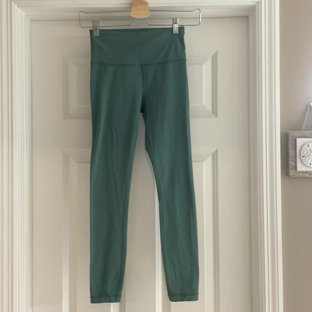 Athleta leggings sz XXS like new
